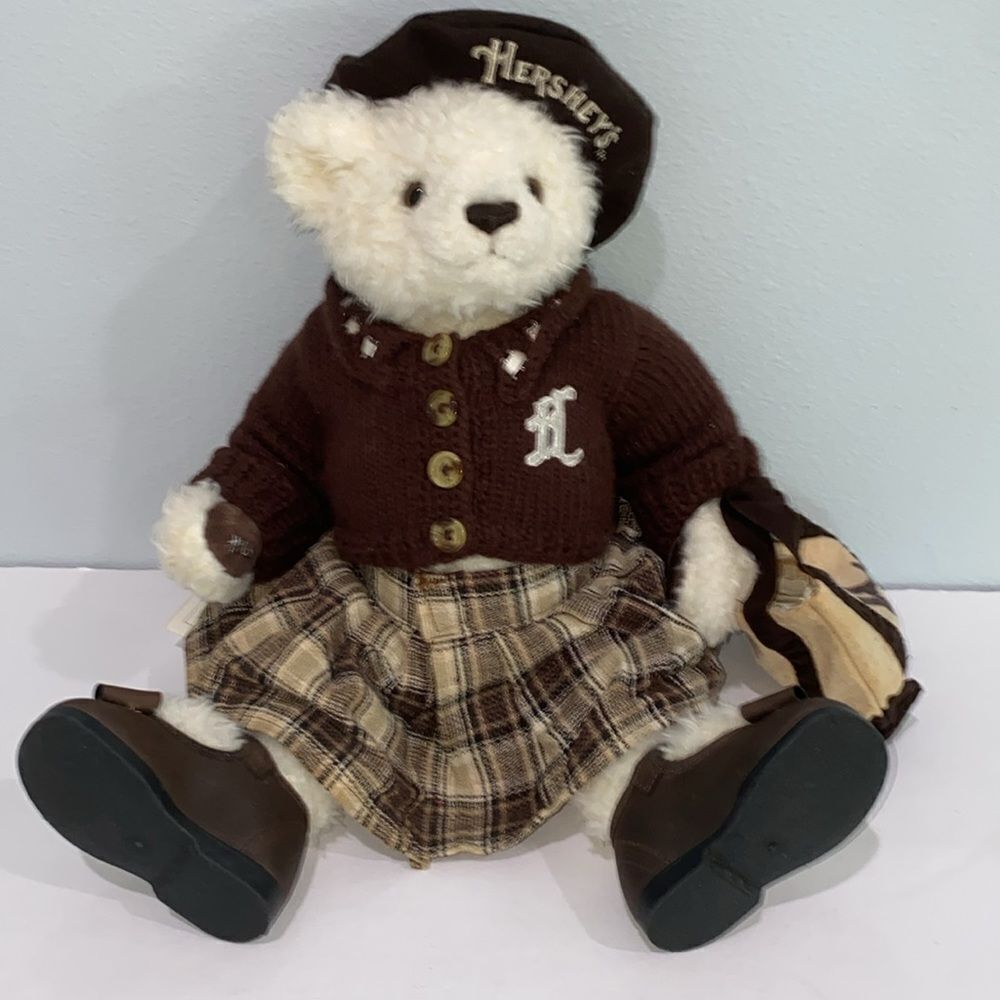 Company Classics Hersheys LTD 3rd Edition #65 Hershey's School Girl Bear
